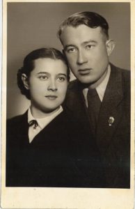 Юрий Константинович Морозов с супругой Эльзой Константиновной. 1950