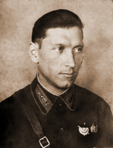 Старший лейтенант Петр Кузьмин. 1940 год